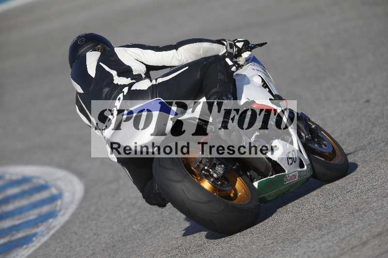 /Archiv-2024/02 29.01.-02.02.2024 Moto Center Thun Jerez/Gruppe gruen-green/backside